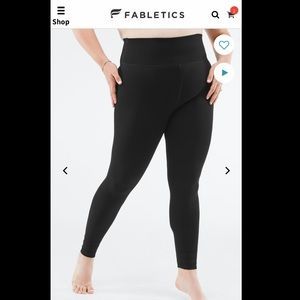 Fabletics High-Waisted SculptKnit® Plus Legging